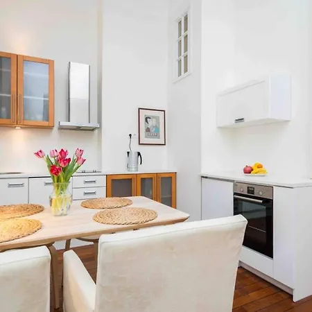 Best Location, Beautiful And Quiet Old Town Apt. Tallinna Exterior photo