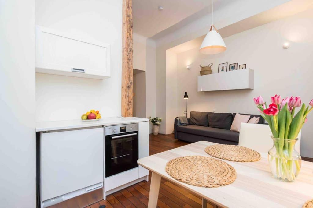 Location, Beautiful And Quiet Old Town Apt. Apartment Tallinn